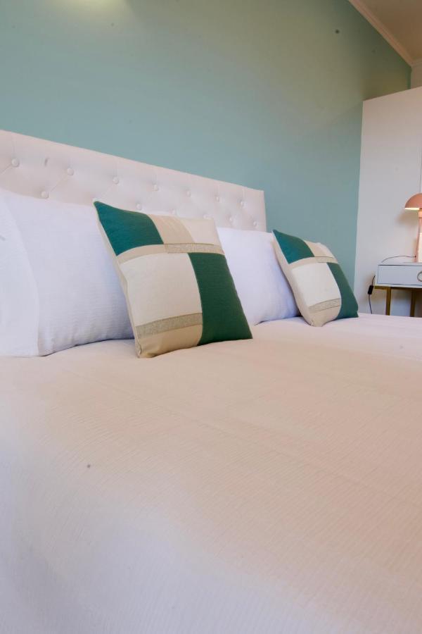 Sunset Retreat 1A Linha De Mar Apartman Monte Gordo Kültér fotó